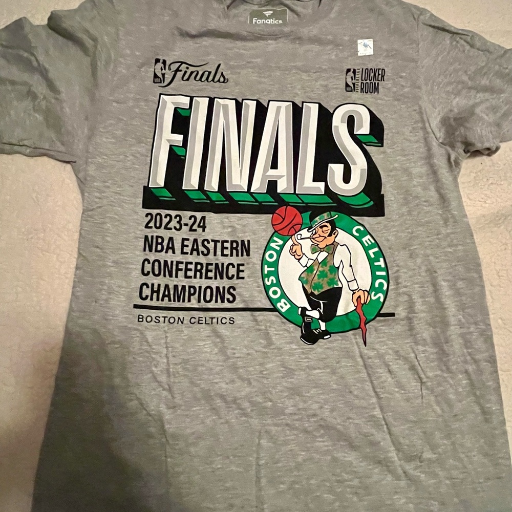 Fanatics Gray Crewneck Tee with Subtle Heather